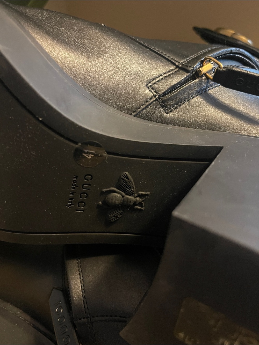 Gucci Black Leather Lace-Up Platform Ankle Boots with Gold GG Strap - Picture 5 of 5
